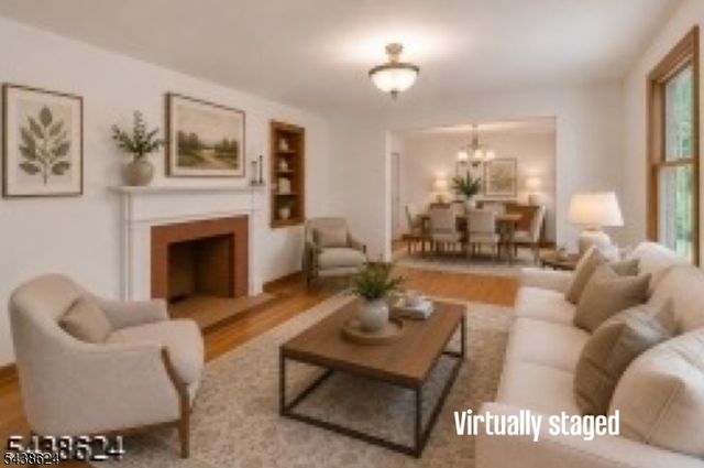 29 Brook Dr, Watchung Boro, NJ 07069