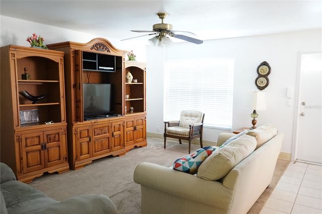 101 CAMBRIDGE TRL 205, Sun City Center, FL 33573