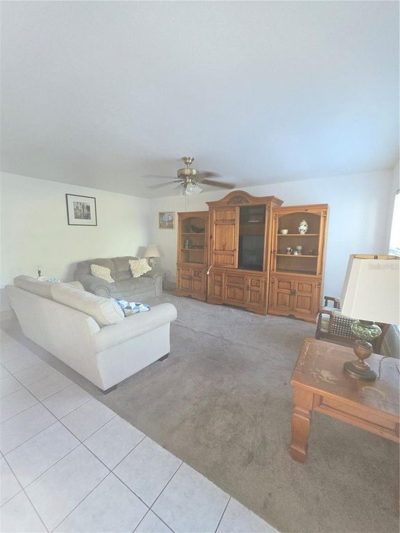 Image 3 of property listing at 101 CAMBRIDGE TRL 205, Sun City Center, FL 33573