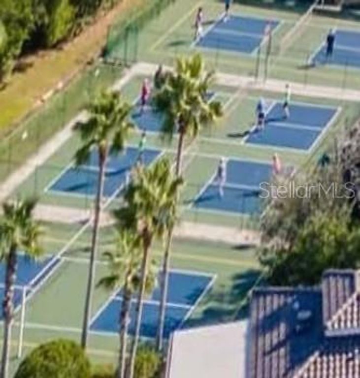 Image 46 of property listing at 101 CAMBRIDGE TRL 205, Sun City Center, FL 33573