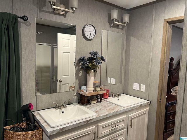 4424 COUNTY ROAD 66, Heflin, AL 36264