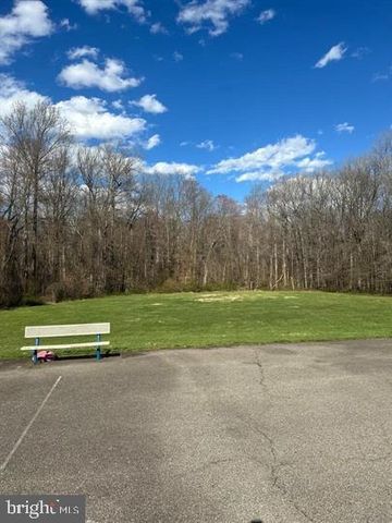 6415 OLD SCOTTS CT, Springfield, VA 22152