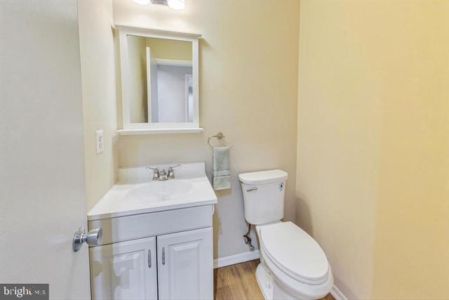6415 OLD SCOTTS CT, Springfield, VA 22152