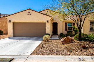 1452 E Basalt Drive, Green Valley, AZ 85614