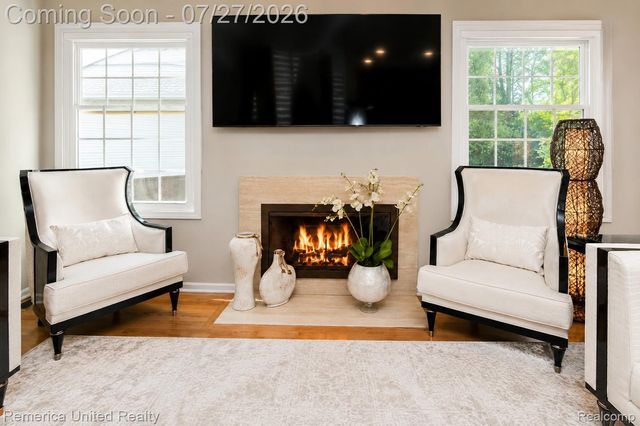 7112 Winding Brook Court 30, West Bloomfield Charter Township, MI 48322