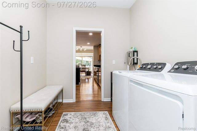 7112 Winding Brook Court 30, West Bloomfield Charter Township, MI 48322