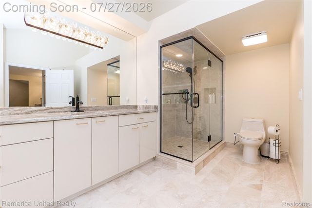 7112 Winding Brook Court 30, West Bloomfield Charter Township, MI 48322
