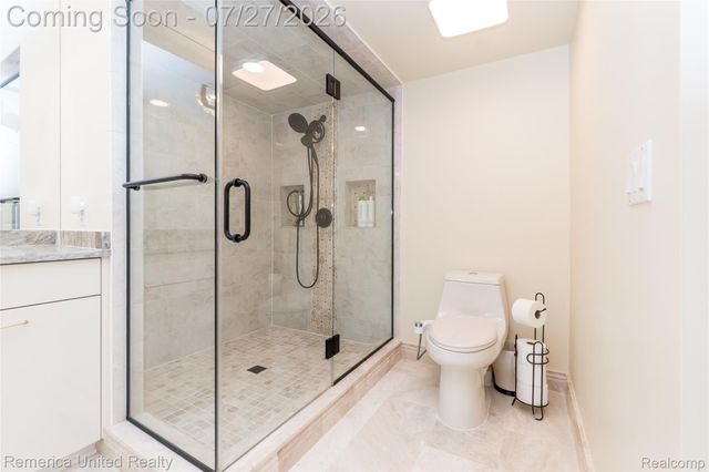 7112 Winding Brook Court 30, West Bloomfield Charter Township, MI 48322