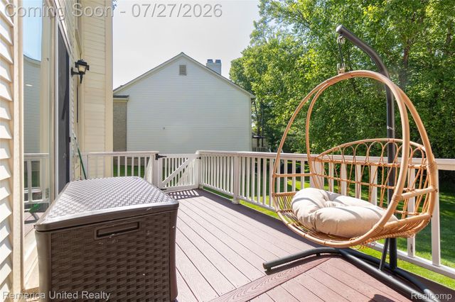 7112 Winding Brook Court 30, West Bloomfield Charter Township, MI 48322