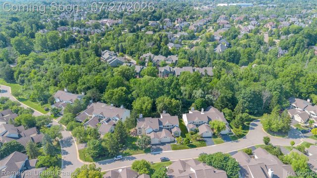 7112 Winding Brook Court 30, West Bloomfield Charter Township, MI 48322