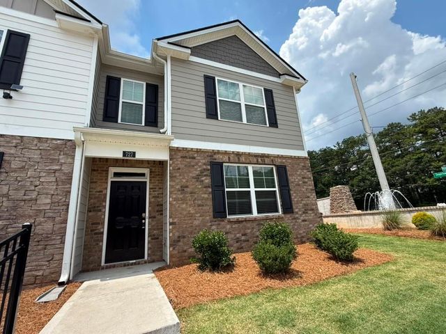 727 Aura Trail, Lawrenceville, GA 30045