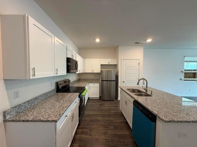 727 Aura Trail, Lawrenceville, GA 30045