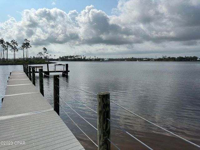 719 Vista Del Sol Lane 18, Panama City, FL 32404