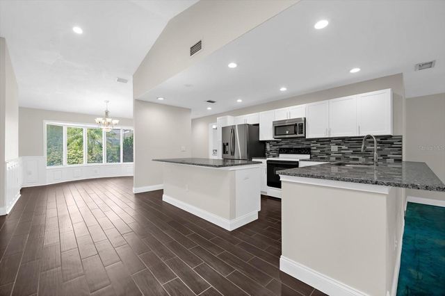 1821 RACIMO DRIVE, Sarasota, FL 34240