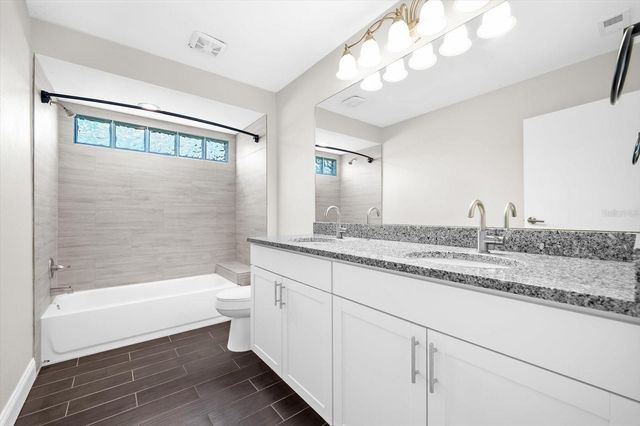 1821 RACIMO DRIVE, Sarasota, FL 34240