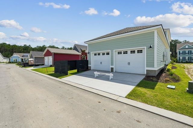1404 Lancaster Way, Myrtle Beach, SC 29588
