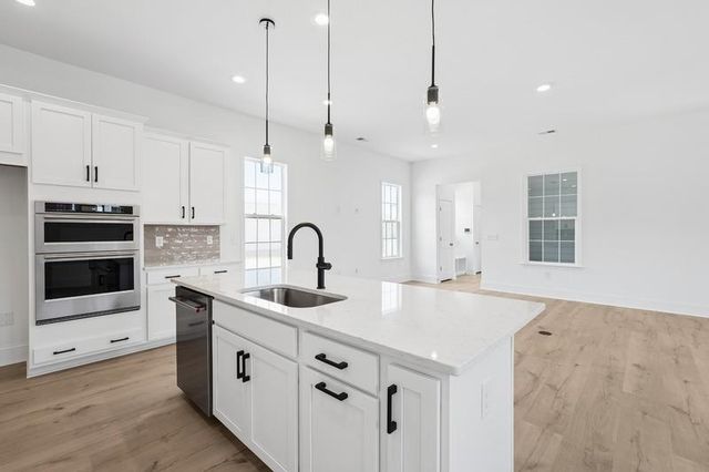 1404 Lancaster Way, Myrtle Beach, SC 29588