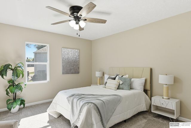 2012 Benson Gardens Boulevard, Omaha, NE 68134