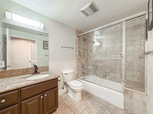 4724 Kester 109, Sherman Oaks, CA 91403