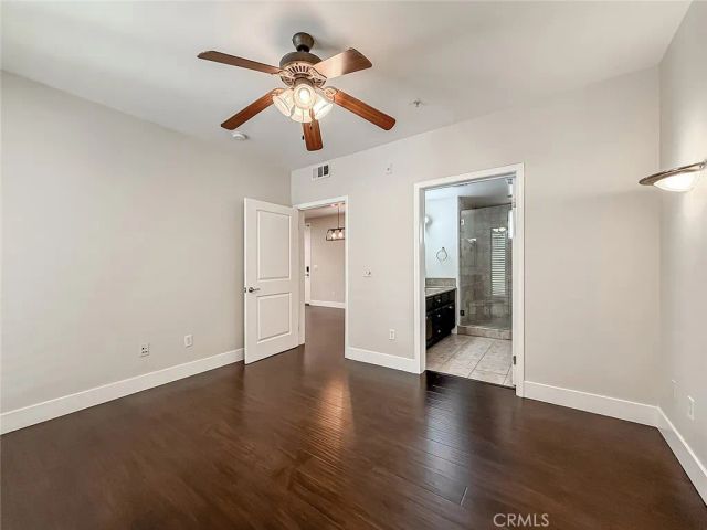 4724 Kester 109, Sherman Oaks, CA 91403