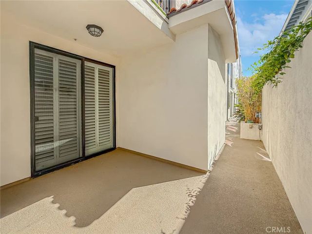 4724 Kester 109, Sherman Oaks, CA 91403