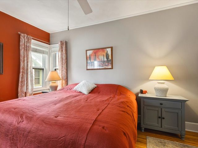 302 N Rockford Avenue, Rockford, IL 61107