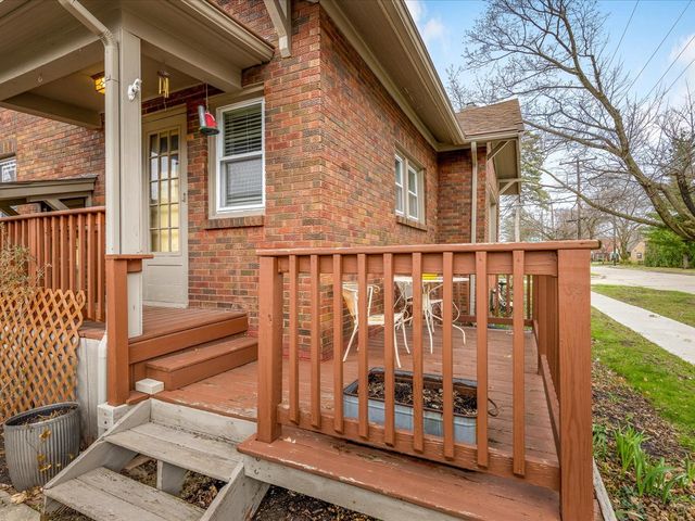 302 N Rockford Avenue, Rockford, IL 61107