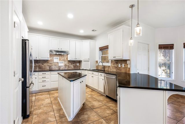15300 Putman Road, Rogers, AR 72756
