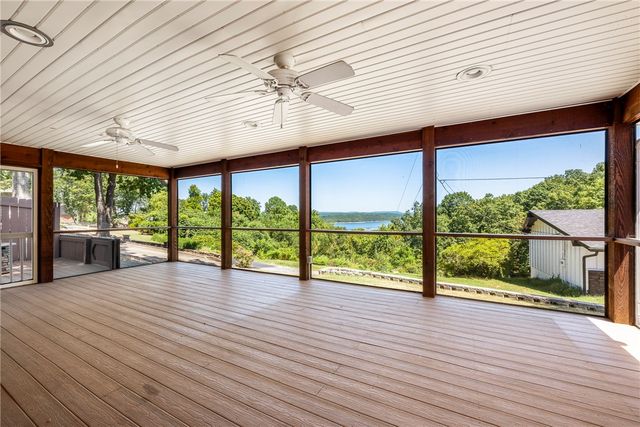 15300 Putman Road, Rogers, AR 72756