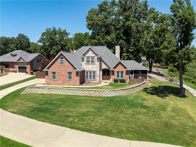 15300 Putman Road, Rogers, AR 72756