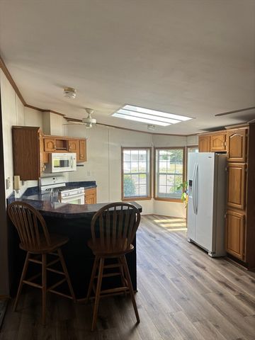 637 South Washington St 44, North Attleboro, MA 02760