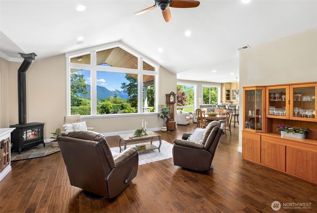 13915 343rd Avenue SE, Sultan, WA 98294