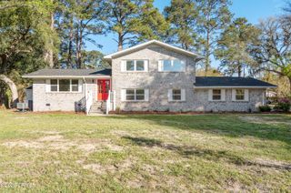 656 Broad River Boulevard, Beaufort, SC 29906