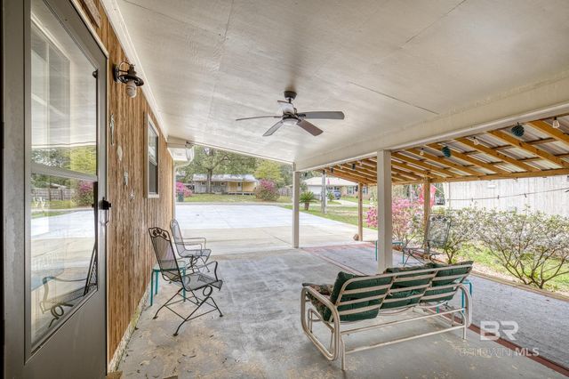 1437 Rio Circle, Lillian, AL 36549