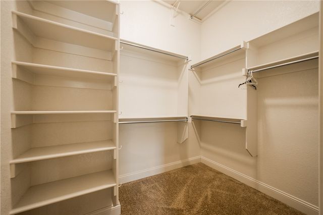 6101 Woodbine Drive, Rogers, AR 72758