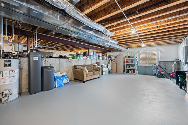 460 Mahogany Drive, Algonquin, IL 60102