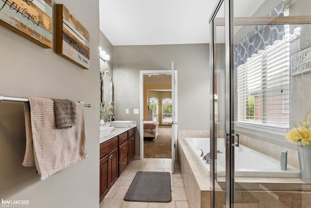 18202 Tiger Drive, Macomb, MI 48042