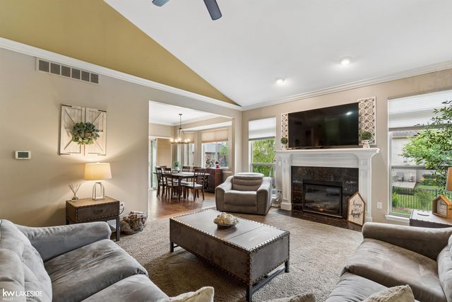 18202 Tiger Drive, Macomb, MI 48042