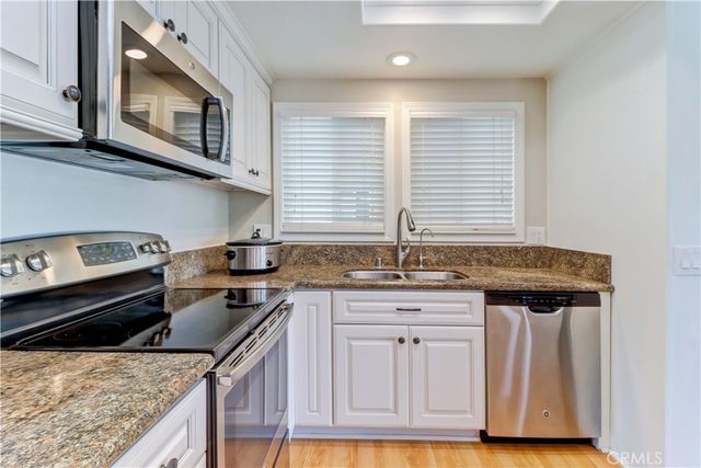 2045 Via Mariposa E Q, Laguna Woods, CA 92637