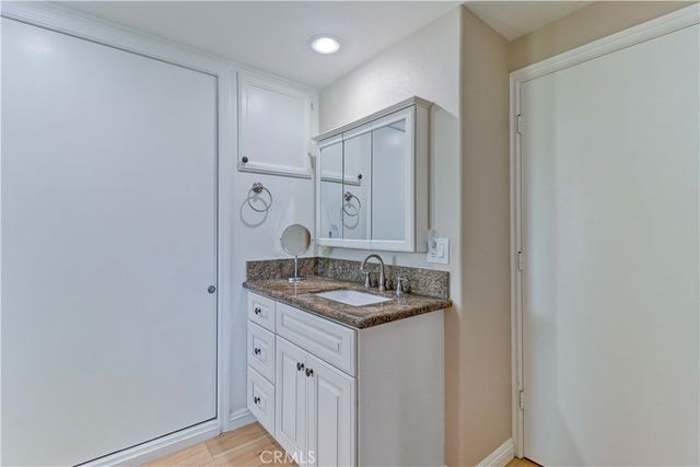 2045 Via Mariposa E Q, Laguna Woods, CA 92637
