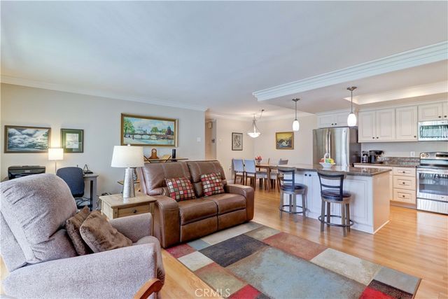 2045 Via Mariposa E Q, Laguna Woods, CA 92637