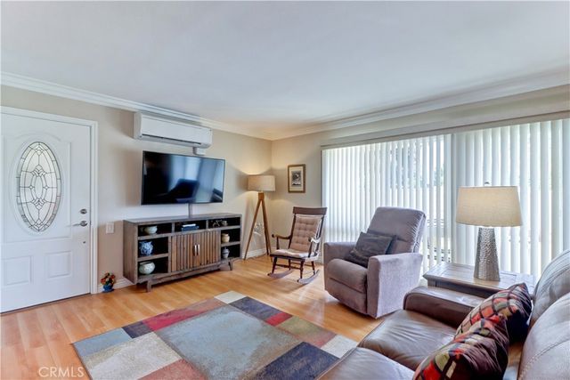 2045 Via Mariposa E Q, Laguna Woods, CA 92637