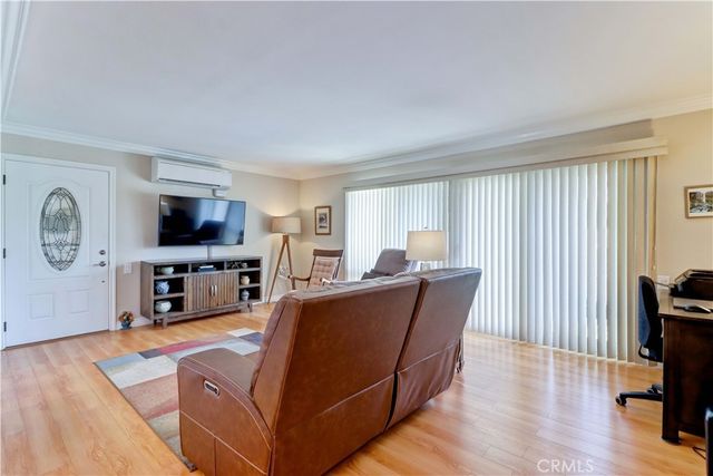 2045 Via Mariposa E Q, Laguna Woods, CA 92637