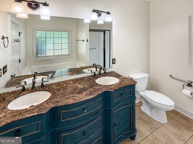 1100 Brookshire Court, Bogart, GA 30622
