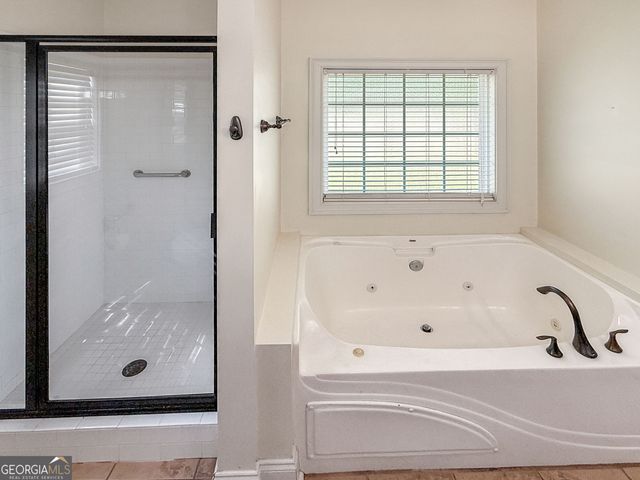 1100 Brookshire Court, Bogart, GA 30622