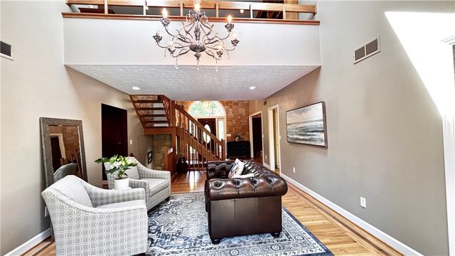 11 Sunrise Park, Pittsford, NY 14534
