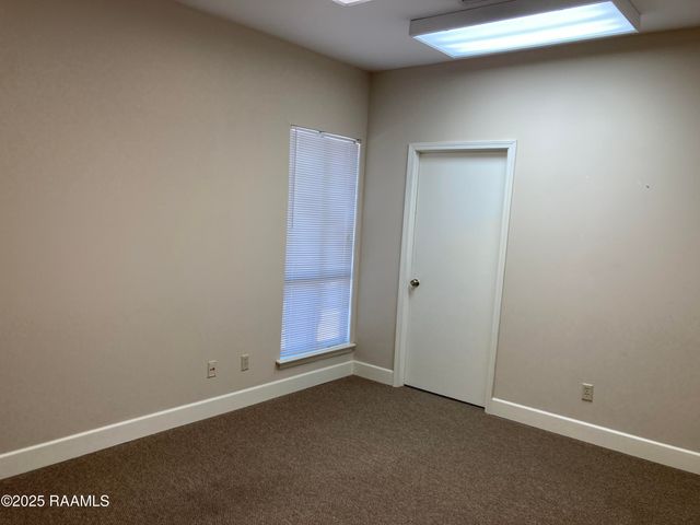 123 Ridgeway Drive B, Lafayette, LA 70503