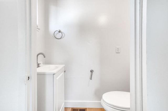 128 Grace Avenue, East Palo Alto, CA 94303