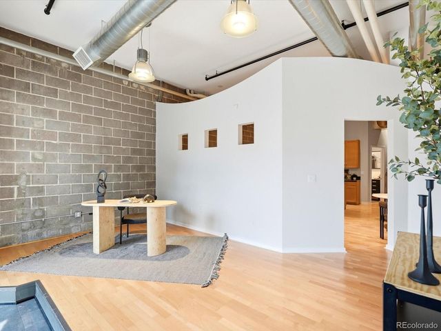 2142 Curtis Street 102, Denver, CO 80205