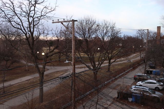 6505 N Bell Avenue, Chicago, IL 60645